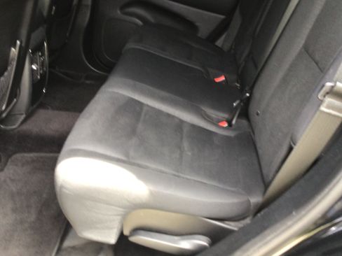 Used 2017 Jeep Grand Cherokee Laredo image 1