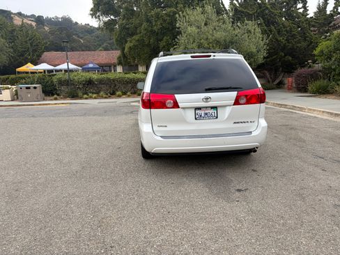 Used 2006 Toyota Sienna FWD image 5