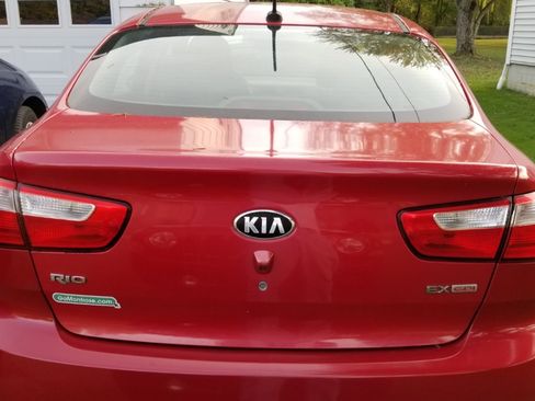 Used 2013 Kia Rio EX w/ Convenience Pkg image 14