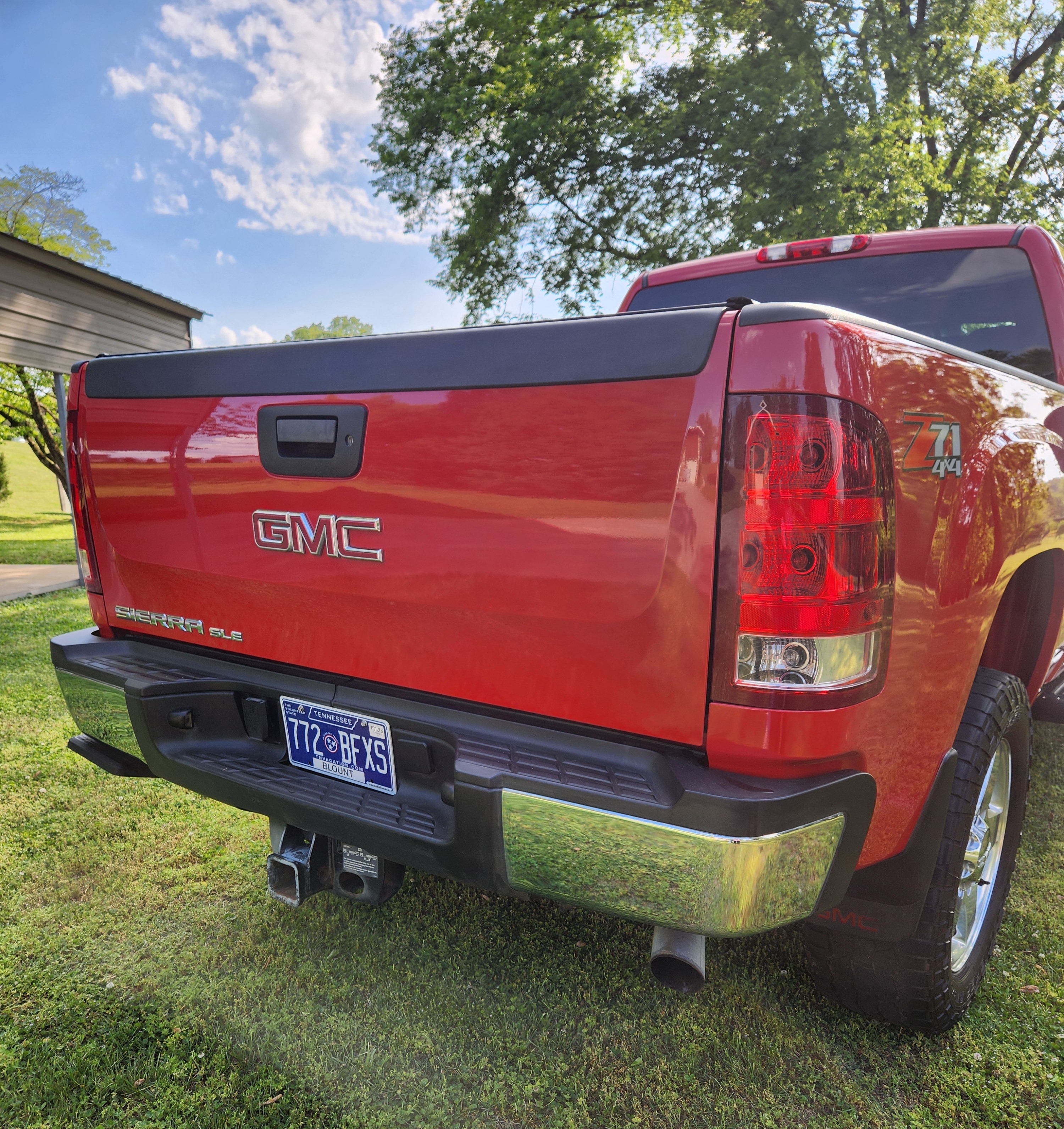Used 2013 GMC Sierra 2500 SLE w/ HD SLE Premium Package AWD/4WD image 4