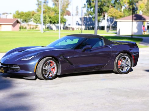 Used 2014 Chevrolet Corvette Stingray Convertible w/ 2LT Preferred Equipment Group image 6