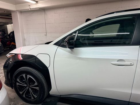 Used 2025 Toyota bZ4X FWD image 15