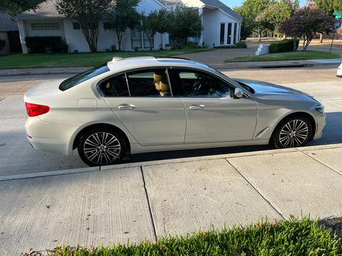 Used 2018 BMW 540i RWD image 6
