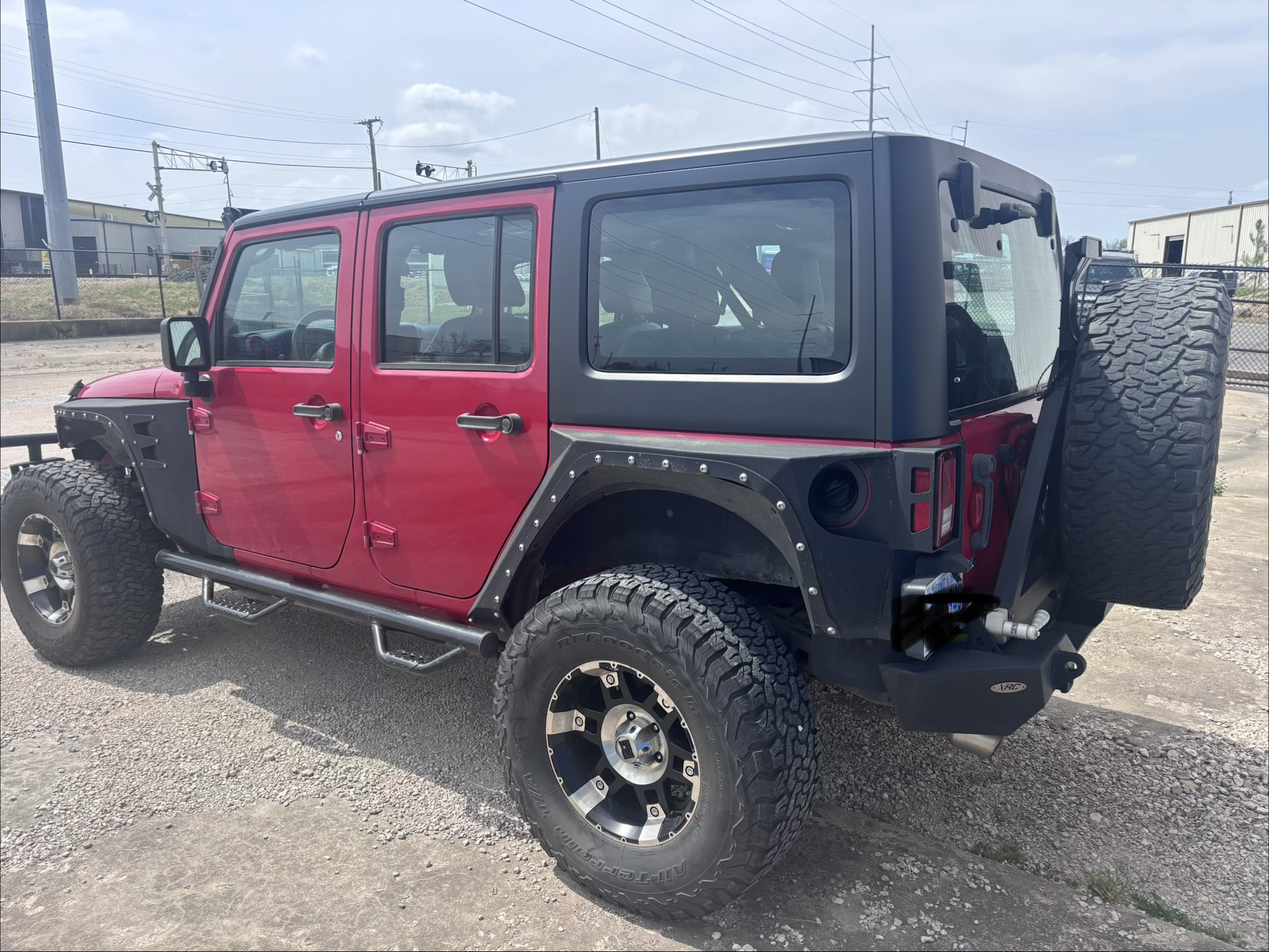 Used 2013 Jeep Wrangler Unlimited Sport w/ Connectivity Group AWD/4WD image 4