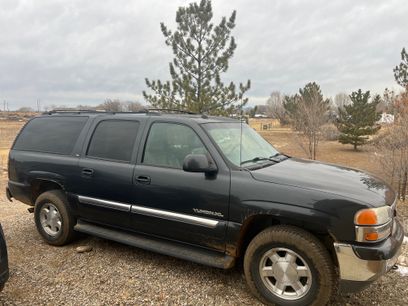 Used 2005 GMC Yukon XL SLT w/ SLT Preferred Equipment Group