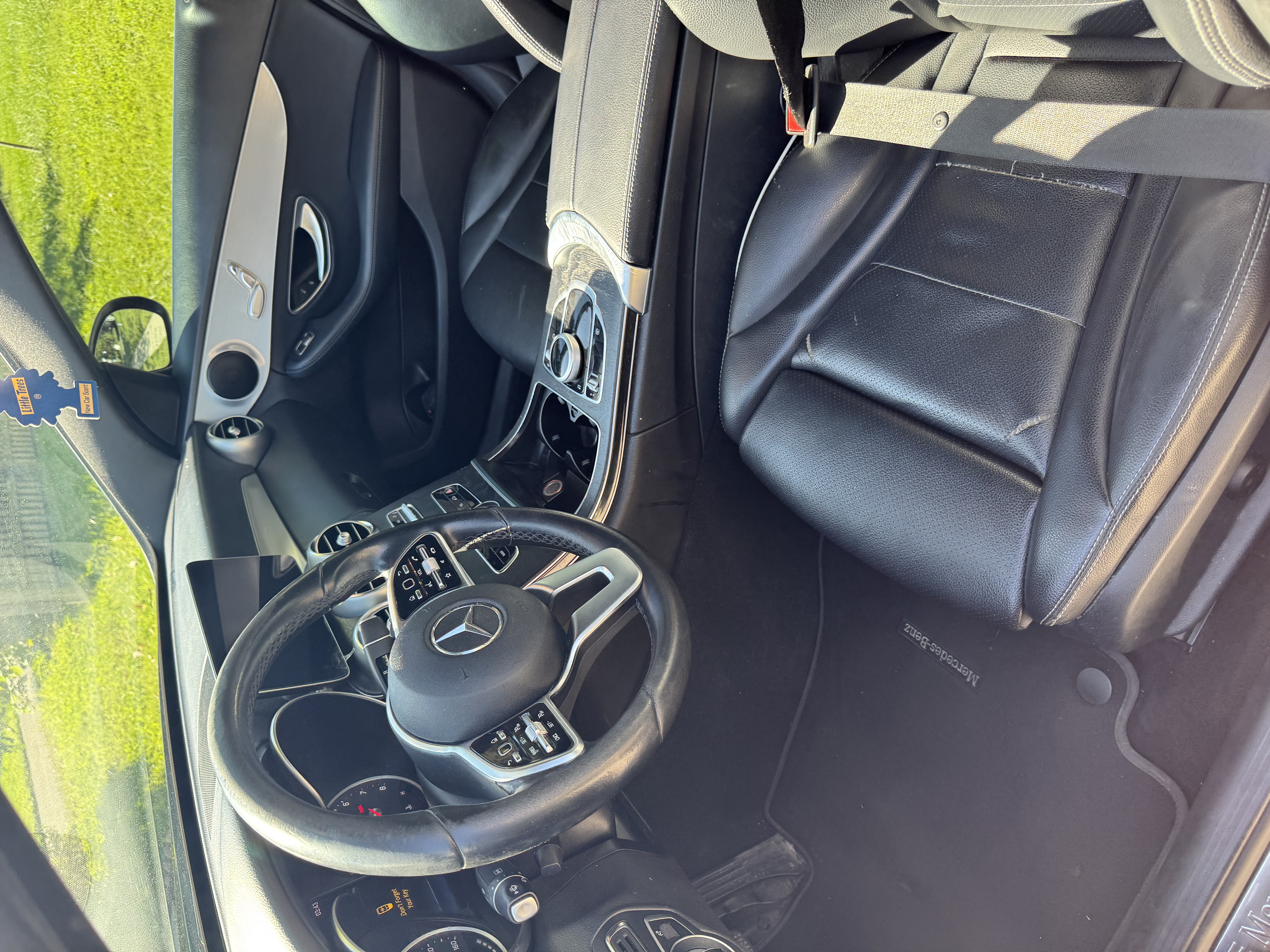 Used 2019 Mercedes-Benz C 300 Sedan image 12