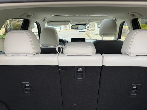 Used 2025 MAZDA CX-5 AWD 2.5 S w/ Preferred Package image 13