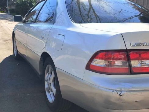 Used 2001 Lexus ES 330 image 8