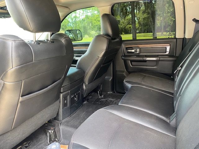 Used 2017 RAM 2500 Laramie AWD/4WD image 19