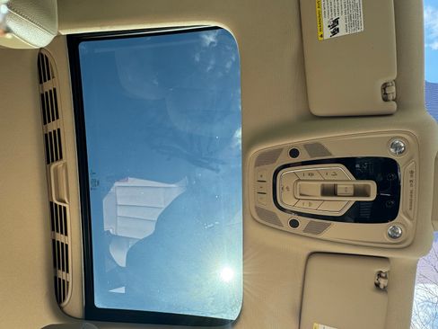 Used 2018 Audi A4 2.0T Ultra Premium w/ 18" Wheel Package image 15