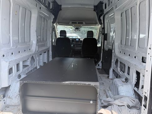 Used 2020 Ford Transit 250 148 High Roof RWD image 9