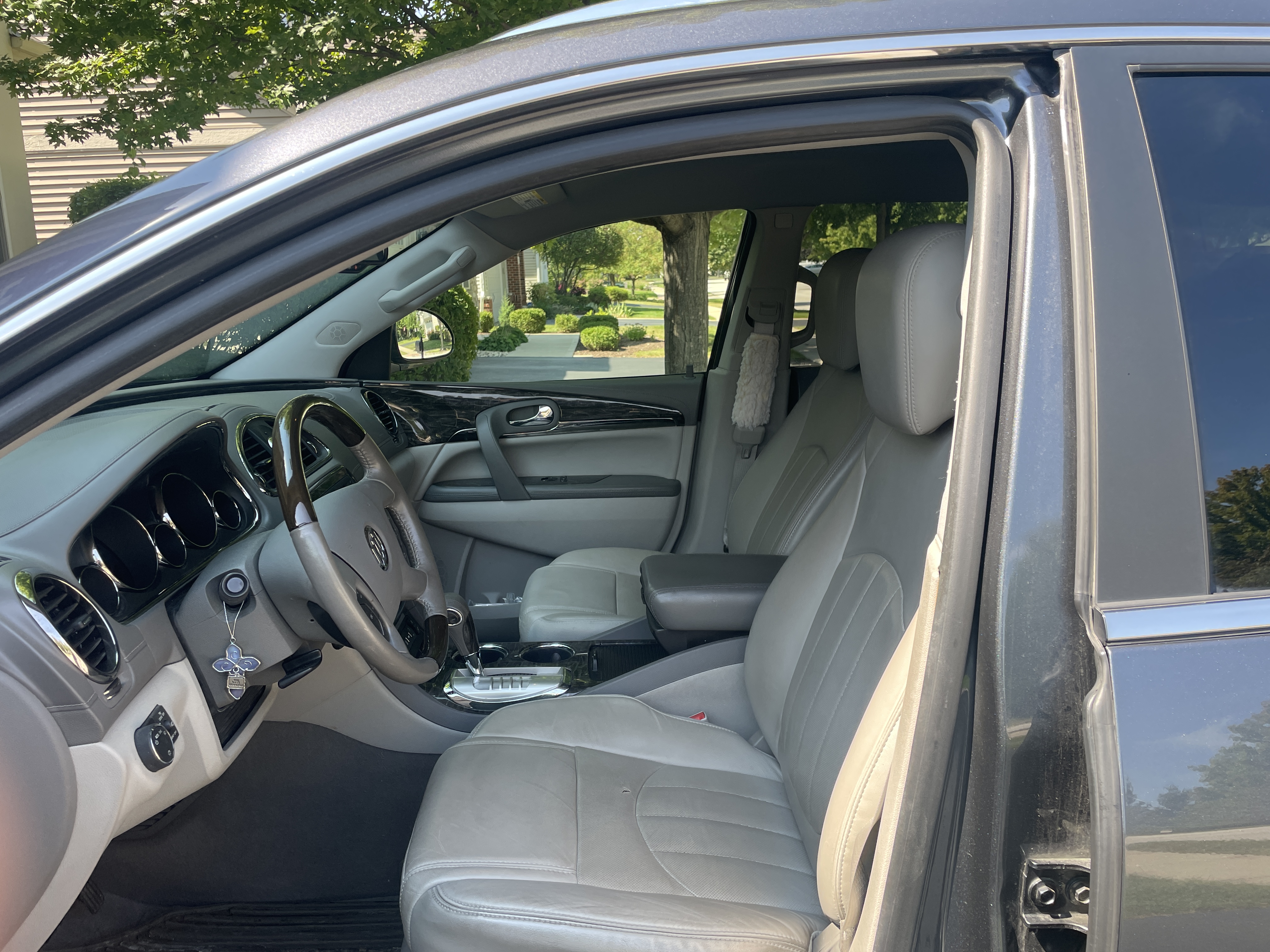Used 2014 Buick Enclave Leather w/ Trailering Provision Package AWD/4WD image 6