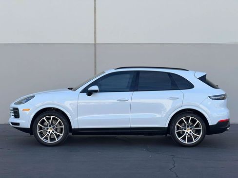 Used 2019 Porsche Cayenne S image 4
