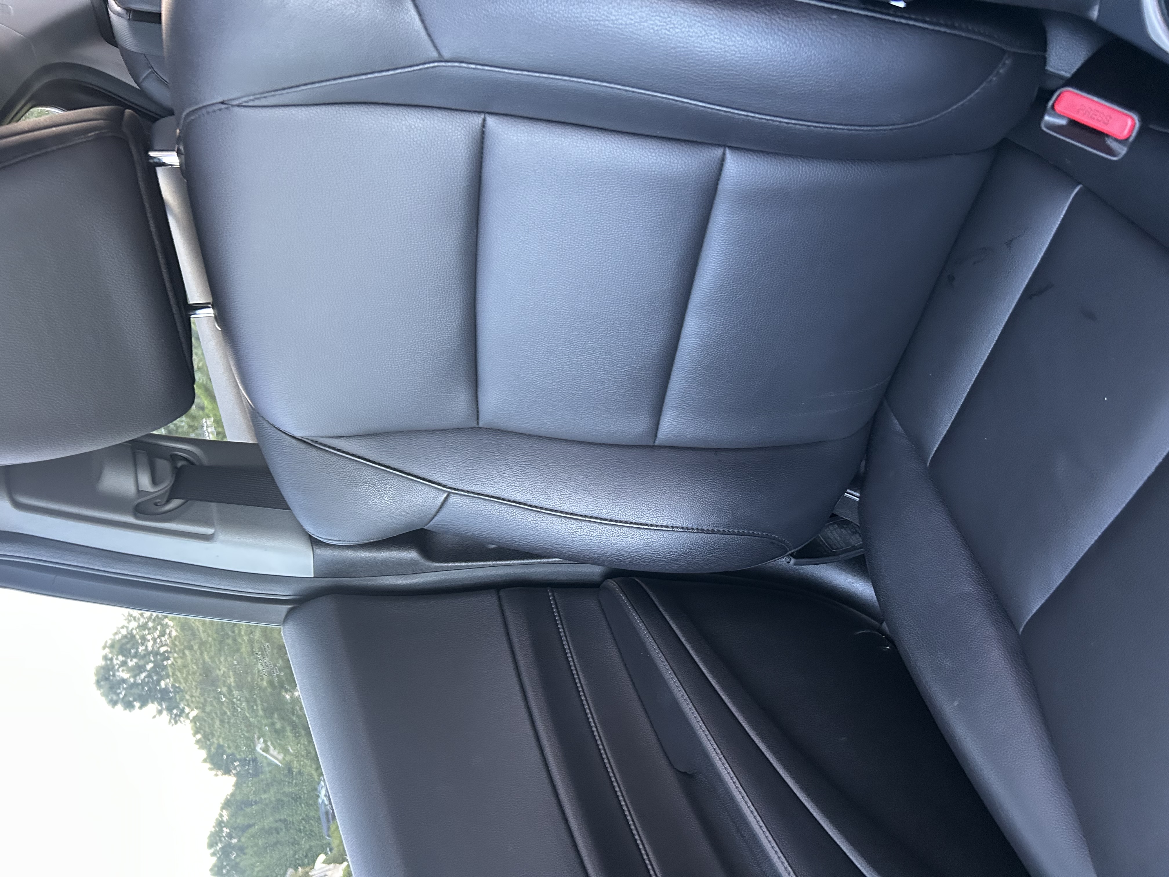Used 2016 Acura ILX FWD image 11