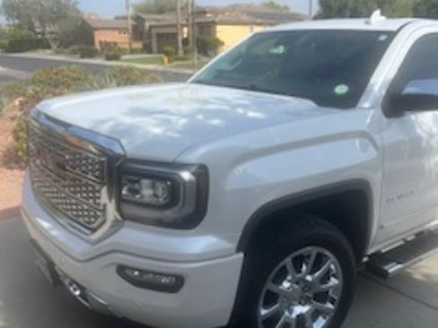 Used 2018 GMC Sierra 1500 Denali image 12