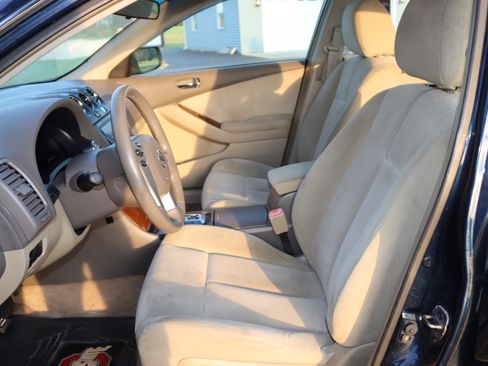 Used 2008 Nissan Altima 2.5 S w/ Convenience Pkg FWD image 5