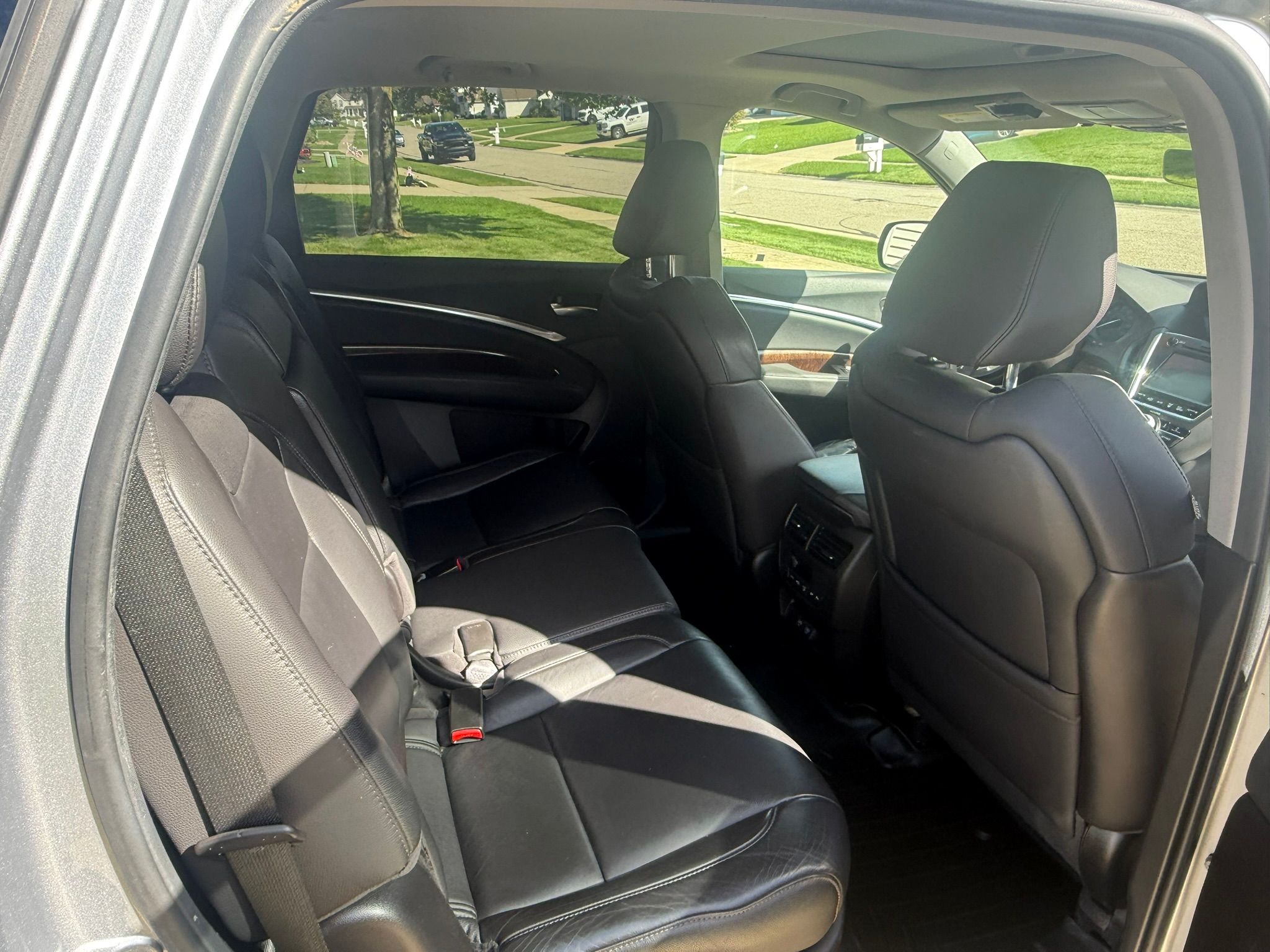 Used 2018 Acura MDX w/ Technology Package AWD/4WD image 18