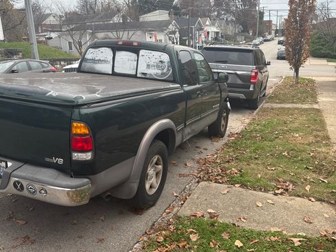 Used 2002 Toyota Tundra Limited image 5