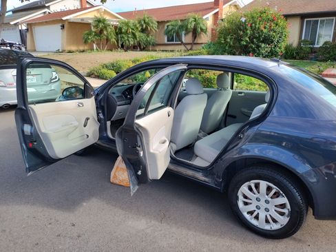 Used 2009 Chevrolet Cobalt LS image 4