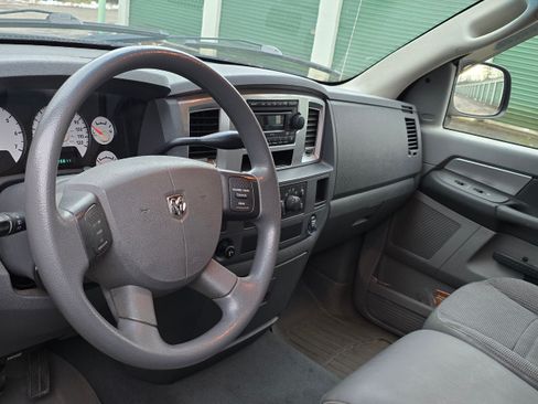 Used 2008 Dodge Ram 1500 Truck SLT image 17