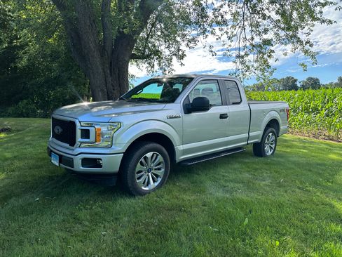 Used 2018 Ford F150 XL w/ Equipment Group 101A Mid image 1