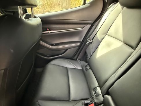 Used 2024 MAZDA MAZDA3 s image 15