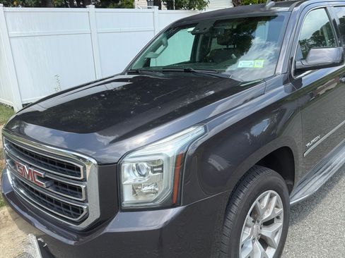 Used 2015 GMC Yukon SLT w/ Open Road Package AWD/4WD image 1