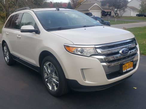 Used 2013 Ford Edge Limited w/ Vision Pkg image 11