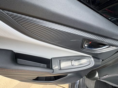 Used 2018 Subaru Crosstrek 2.0i Limited image 13