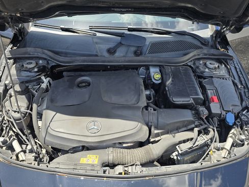Used 2019 Mercedes-Benz CLA 250 image 19