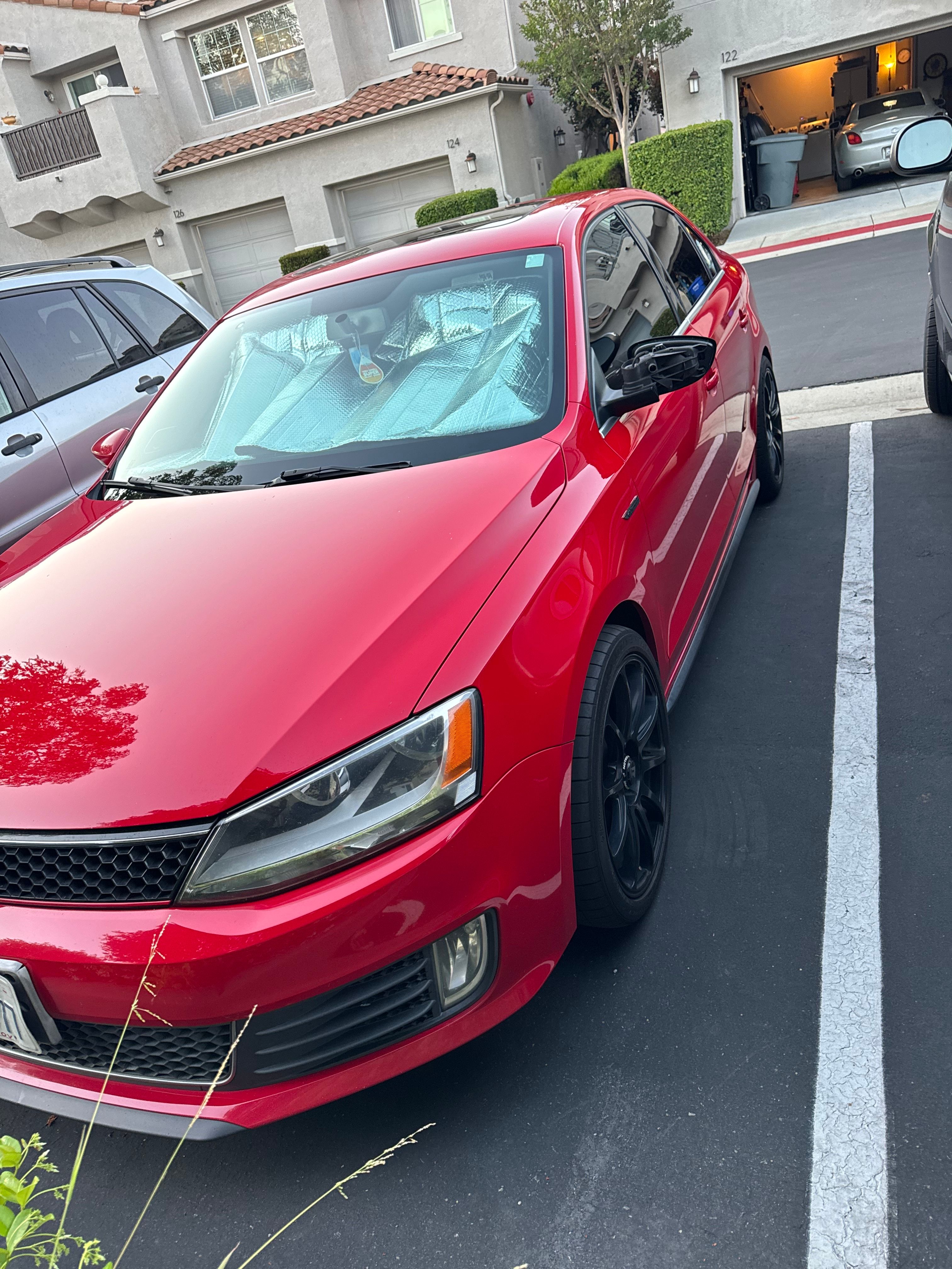 Used 2014 Volkswagen Jetta GLI Edition 30 FWD image 2