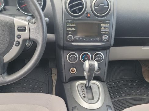 Used 2012 Nissan Rogue S w/ Special Edition Pkg FWD image 17