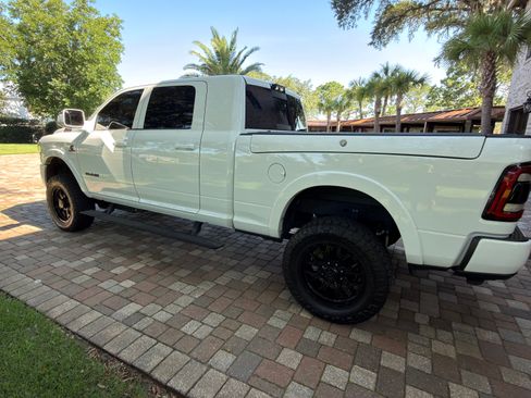 Used 2021 RAM 2500 Limited AWD/4WD image 5