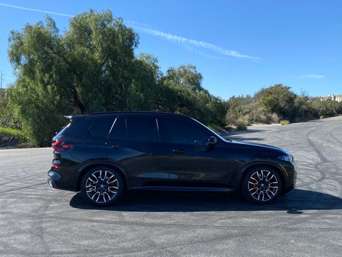 Used 2026 BMW X5 xDrive40i w/ M Sport Package AWD/4WD image 4