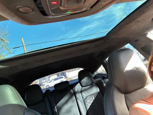 Used 2021 Audi RS 7 Sportback w/ Carbon Optic Package image 9