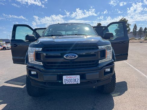 Used 2018 Ford F150 XLT w/ Equipment Group 302A Luxury AWD/4WD image 14