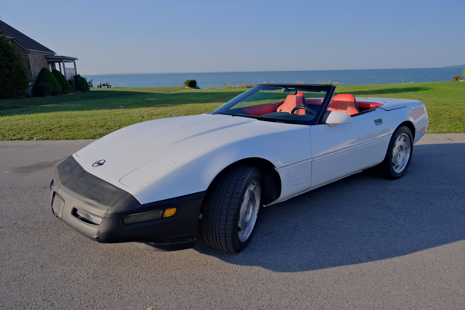 Used 1994 Chevrolet Corvette Convertible RWD image 9