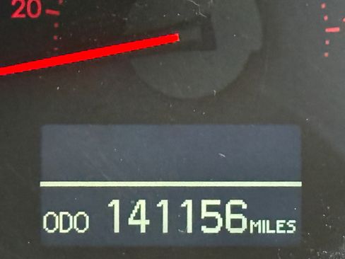 Used 2011 Toyota Tundra Limited w/ Memory Pkg image 14