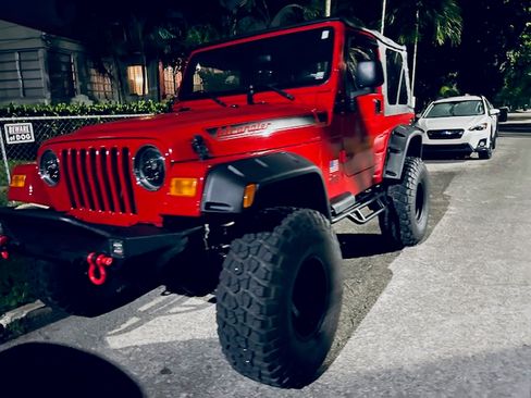 Used 2000 Jeep Wrangler Sport image 5