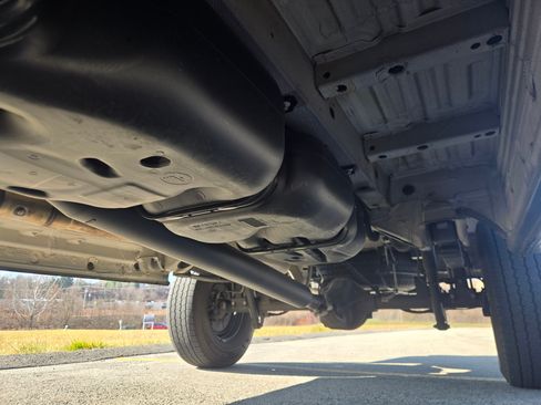 Used 2024 Mercedes-Benz Sprinter 2500 image 5