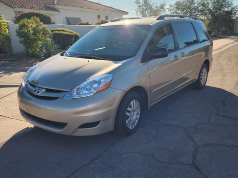 Used 2006 Toyota Sienna LE image 14