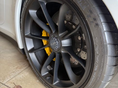 Used 2018 Porsche 911 GT3 image 15