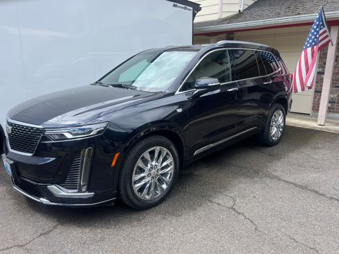 Used 2022 Cadillac XT6 Premium Luxury w/ LPO, Radiant Package AWD/4WD image 5