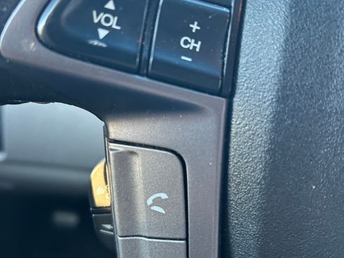 Used 2011 Honda Odyssey Touring image 17