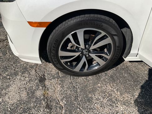 Used 2020 Honda Odyssey Elite image 17