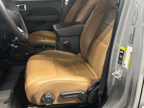 Used 2023 Jeep Wrangler Unlimited Sahara w/ Dual Top Group image 12