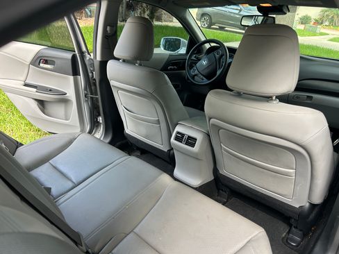 Used 2014 Honda Accord EX-L image 8