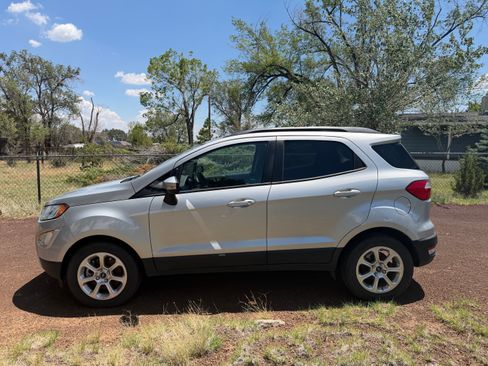 Used 2018 Ford EcoSport SE w/ SE Convenience Package FWD image 1