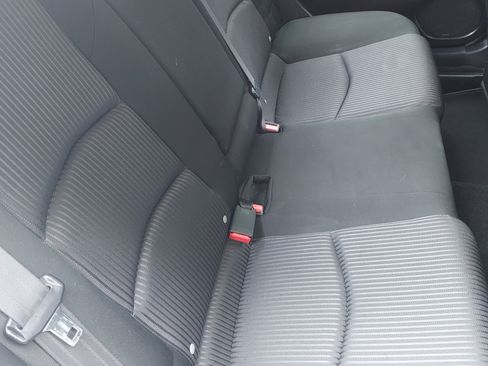 Used 2015 MAZDA MAZDA3 i Touring FWD image 23