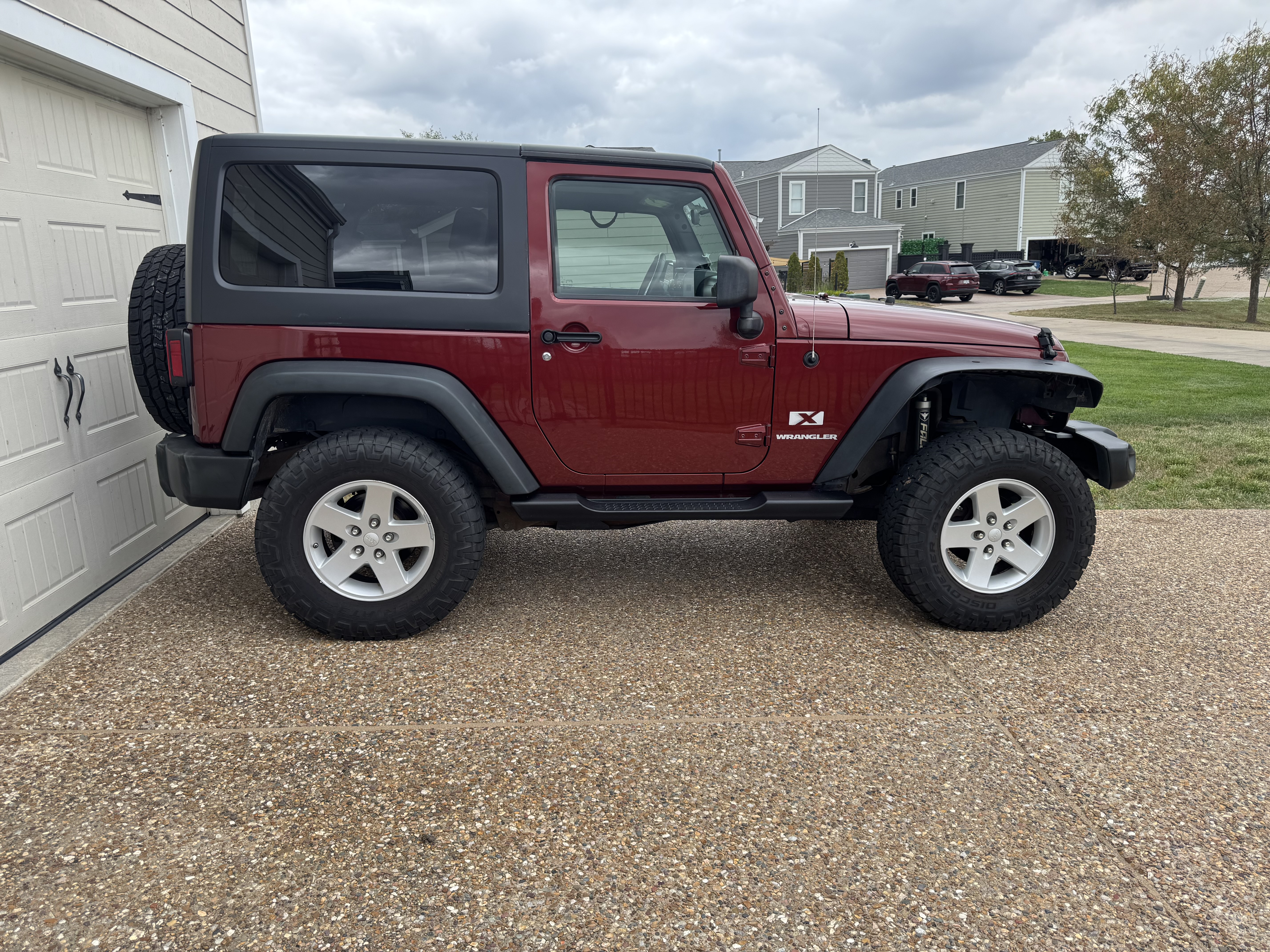 Used 2008 Jeep Wrangler X AWD/4WD image 2
